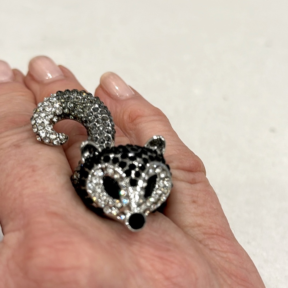 Rhinestone Fox Ring